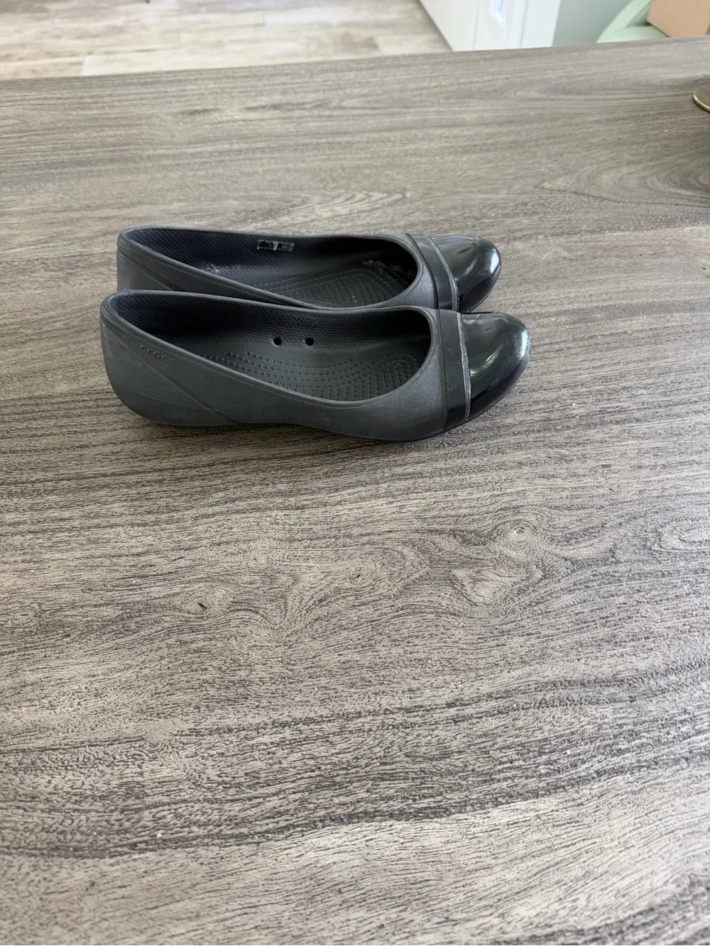 CROCS sleek slip